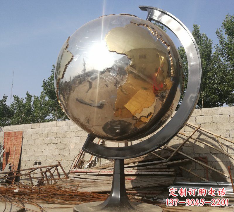 重庆校园地球仪雕塑
