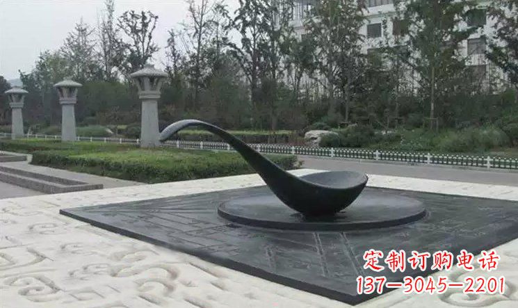 重庆校园古代指南针司南铜雕