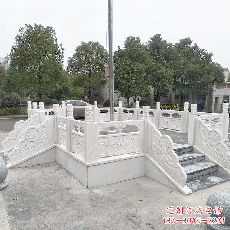 重庆校园广场石雕升旗台