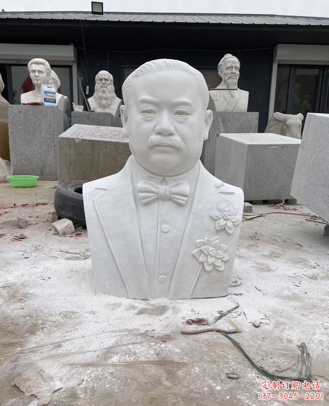 重庆校园名人詹天佑头像石雕
