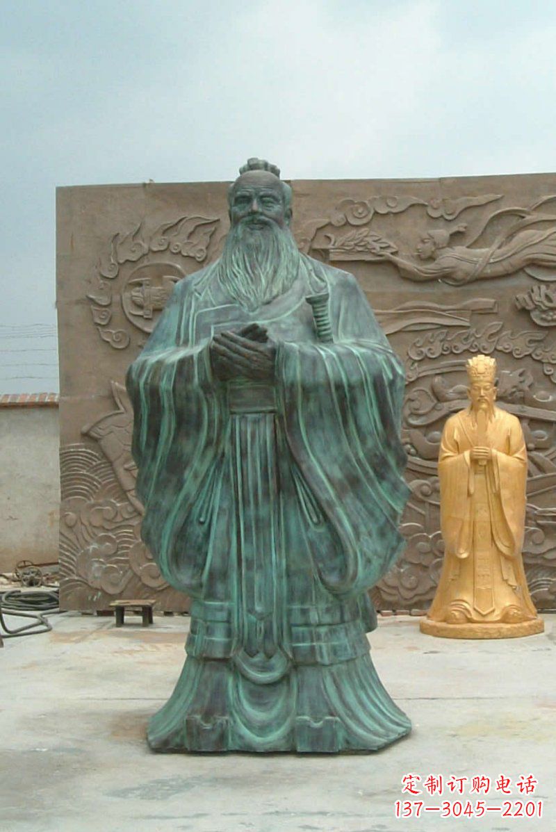 重庆校园青铜仿古孔子