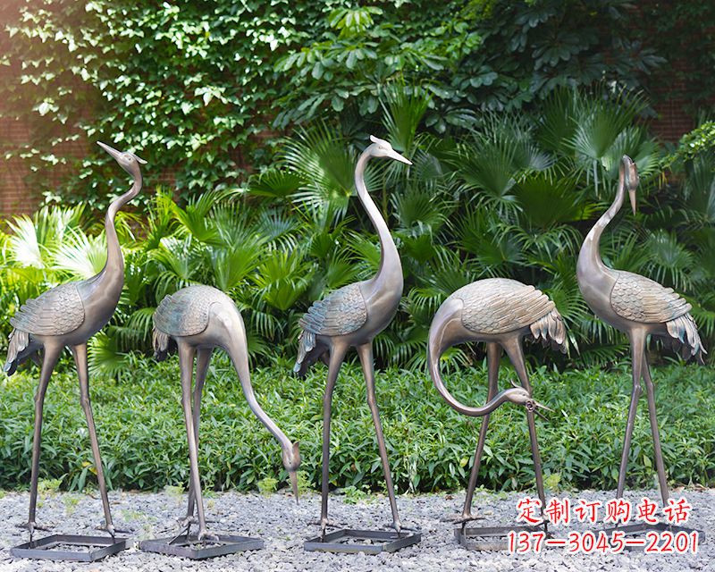 重庆写意仙鹤雕塑
