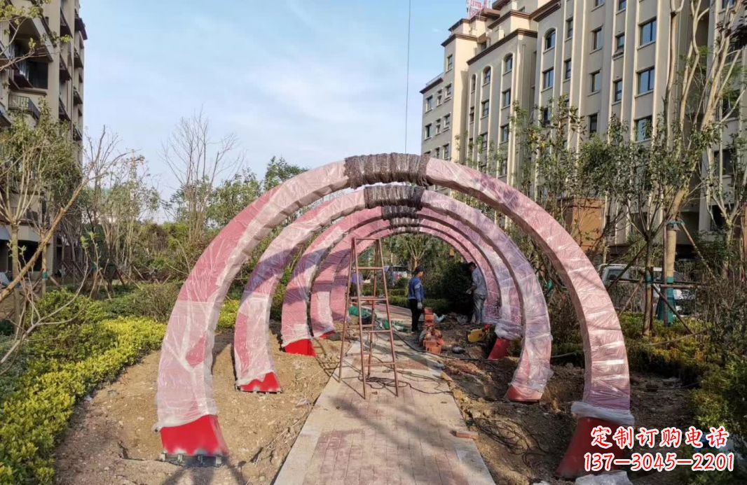重庆园林不锈钢拱门景观雕塑