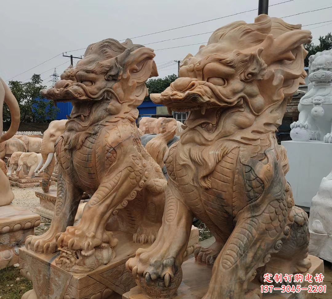 重庆园林晚霞红古代招财神兽麒麟石雕