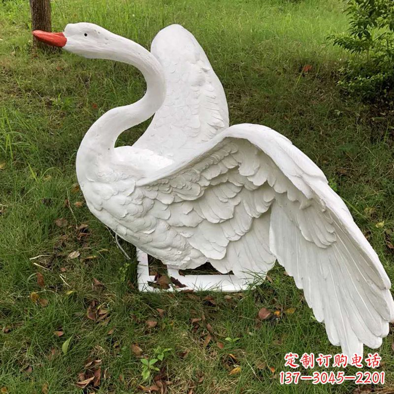 重庆展翅飞翔白天鹅仿真发光动物雕塑