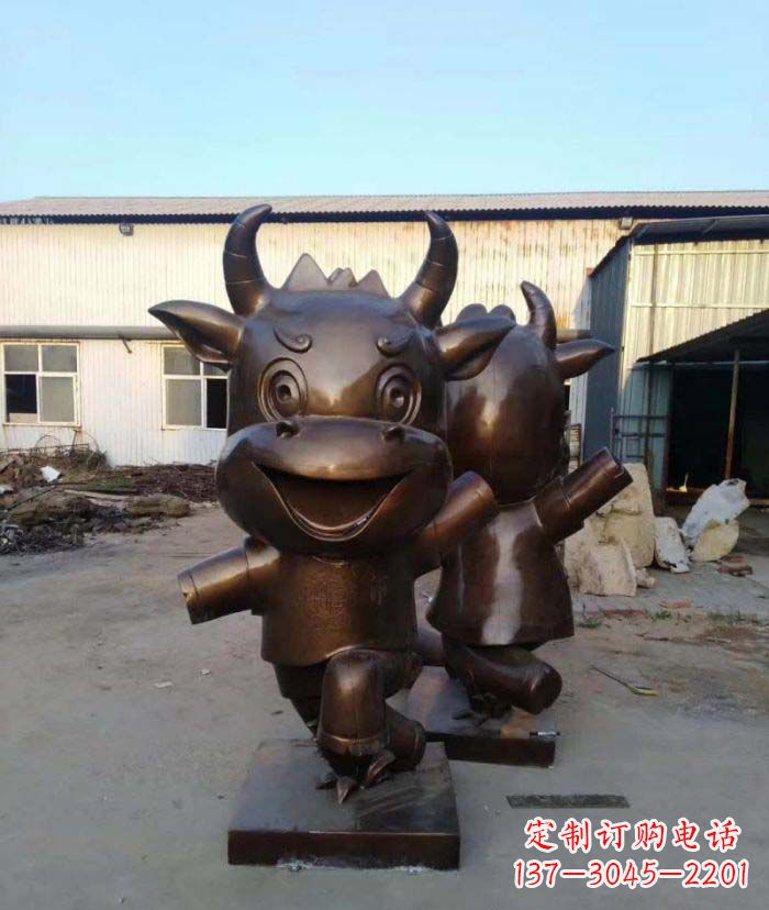 重庆招财牛玻璃钢仿铜动物雕塑