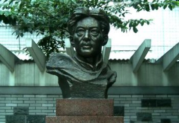 重庆校园名人徐悲鸿头像雕塑