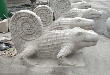 重庆园林水池水景鳄鱼砂岩喷水雕塑