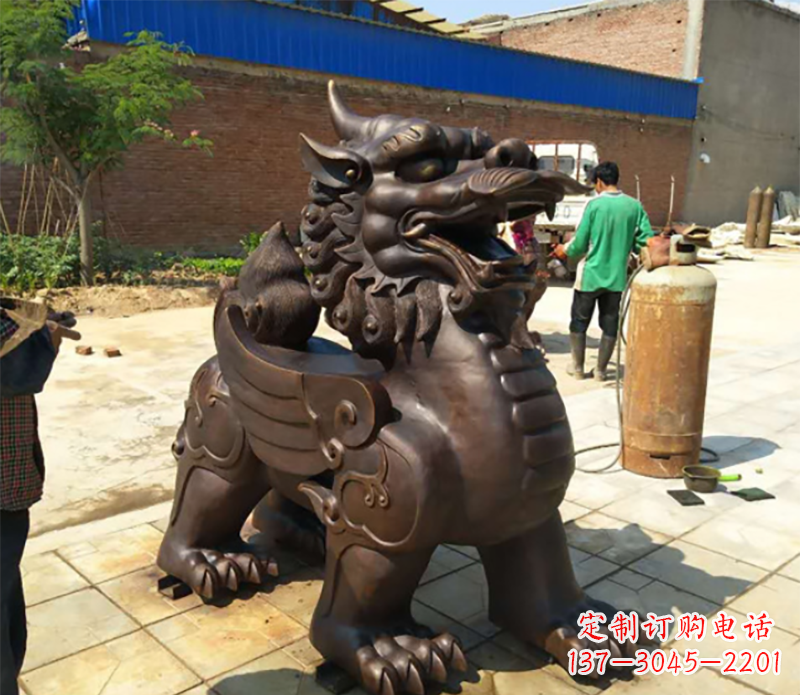 重庆貔貅铸铜雕塑
